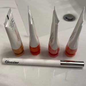 Glossier Cloud Paint - Beam, Dusk, Dawn, Puff. Brow flick - brown